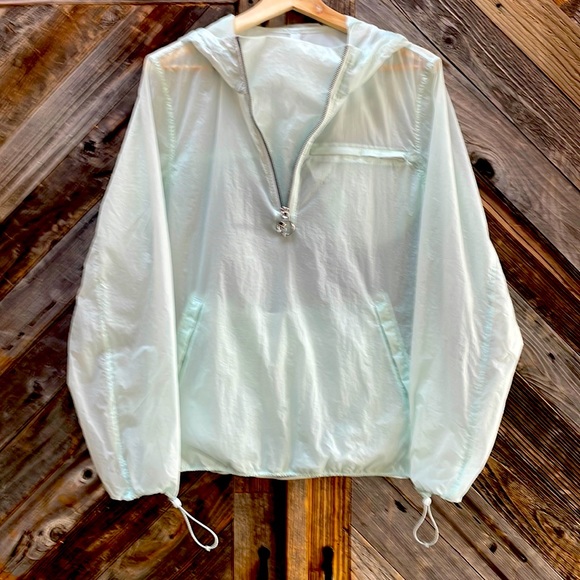 Lululemon half zip rain jacket - Picture 2 of 9